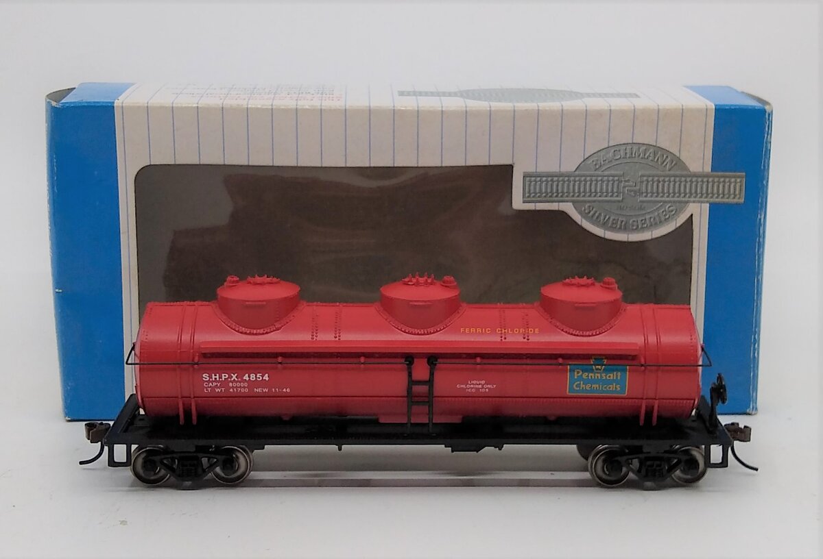 Bachmann 17127 HO Pennsalt Chemical 40' 3-Dome Tank Car #4854