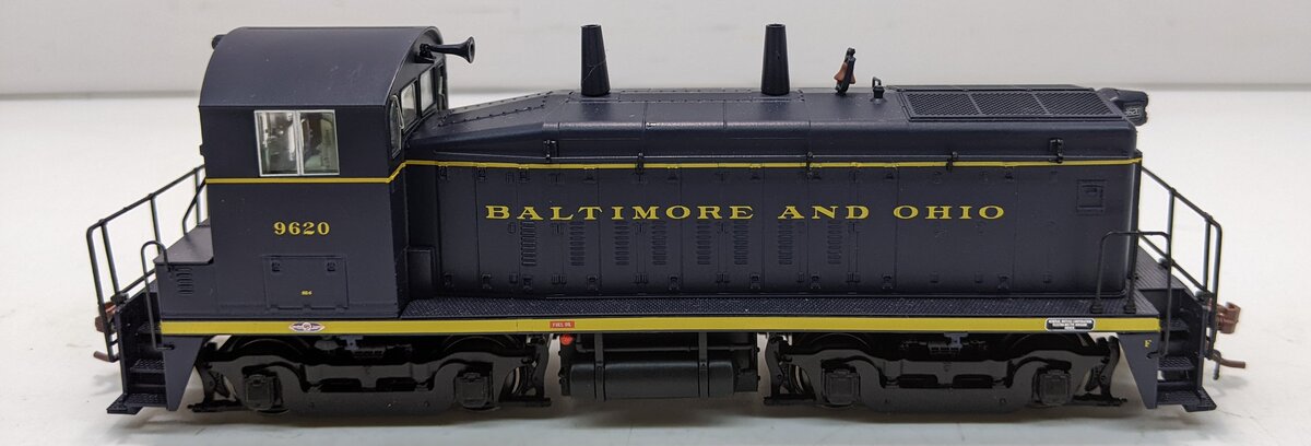 Rapido Trains 27503 HO Scale Baltimore & Ohio SW1200 Diesel Locomotive #9620