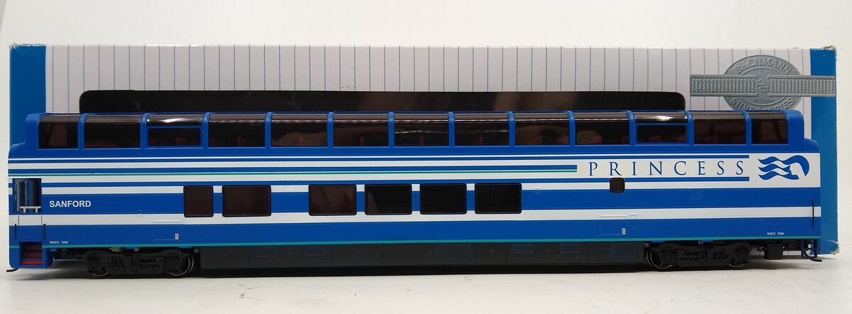Bachmann 13345 HO Princess Sanford 89' Colorado Full-Dome Railcar #7086
