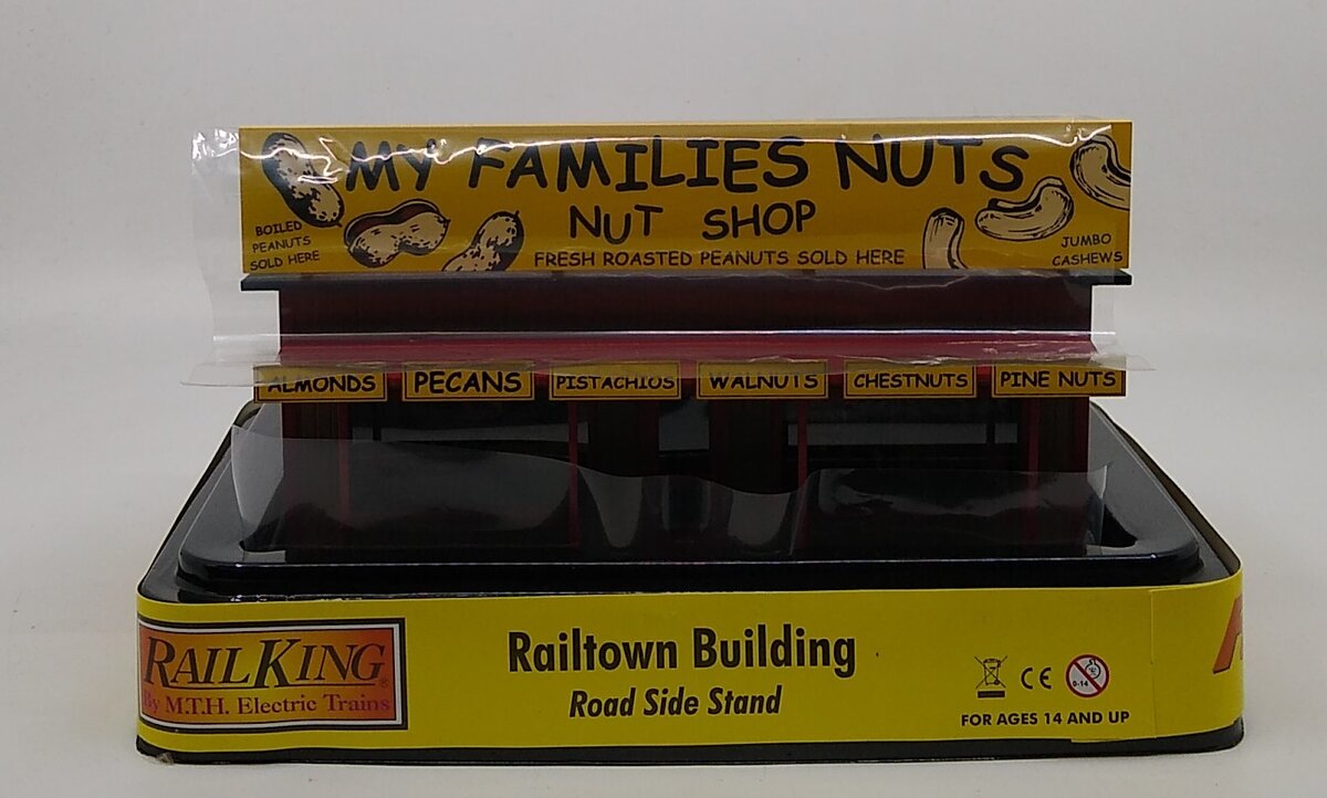 MTH 30-90398 O My Family's Nuts - Nut Shop Road Side Stand