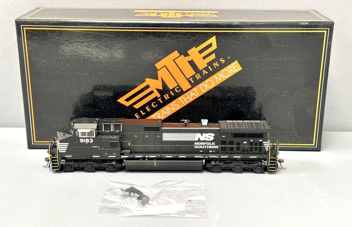 MTH 80-2301-0 HO Norfolk Southern Dash-9 Diesel Engine (DCC Ready