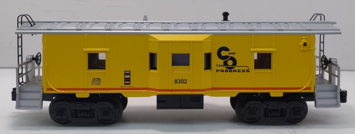 Lionel 6-19796 O C&O Bay Window Caboose #8302