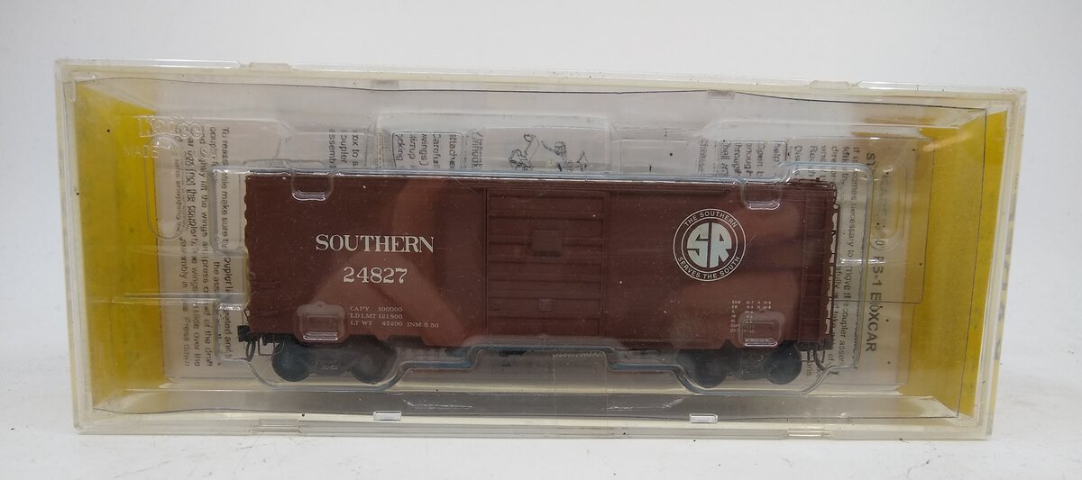 Kadee 5200 HO Undecorated 40' PS-1 Boxcar Red