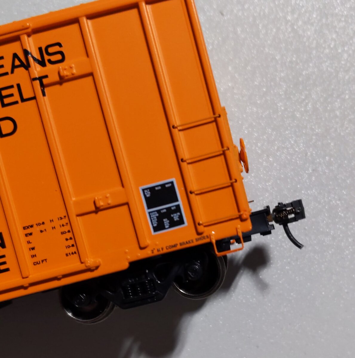 Athearn 87407 HO Scale New Orleans Public Belt 50' Plug Door Boxcar #4183
