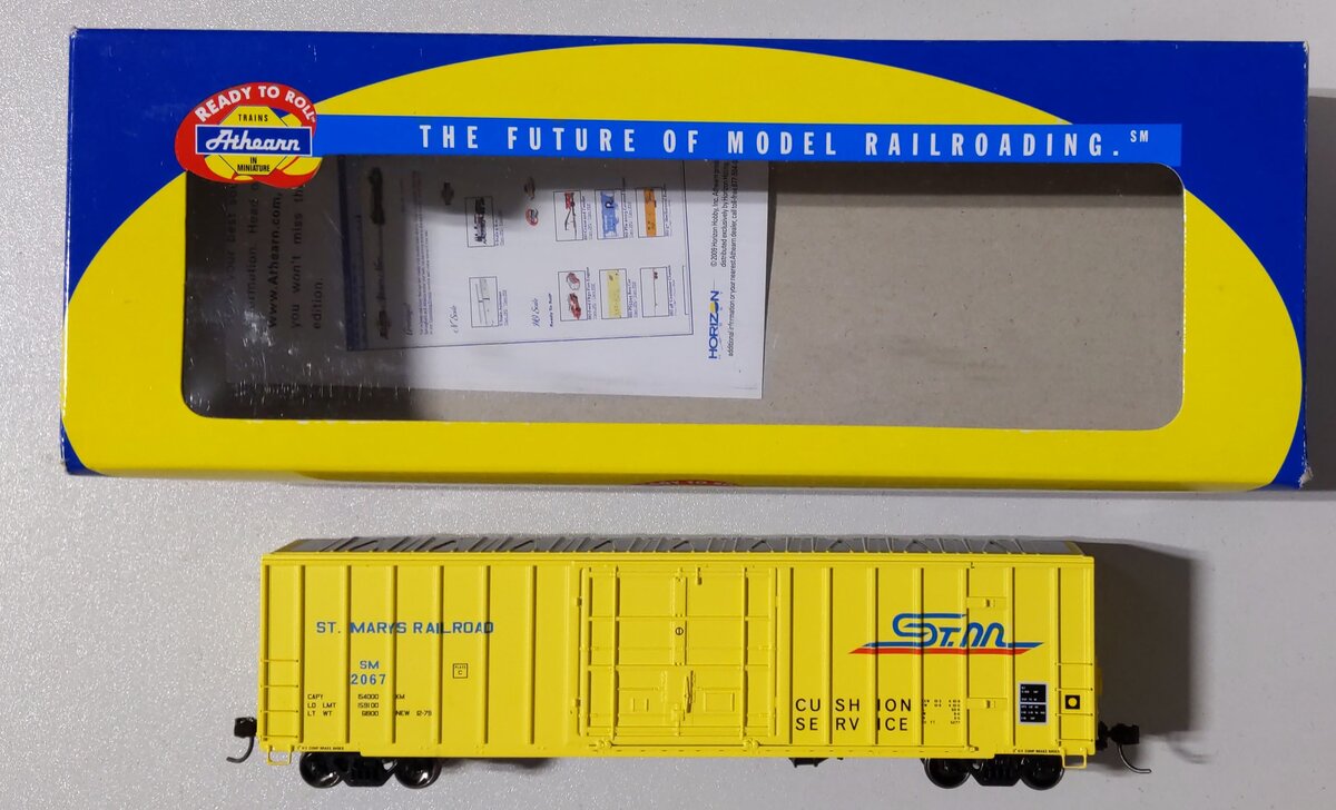 Athearn 87410 HO Scale St. Marys 50' FMC Plug Door Boxcar #2067