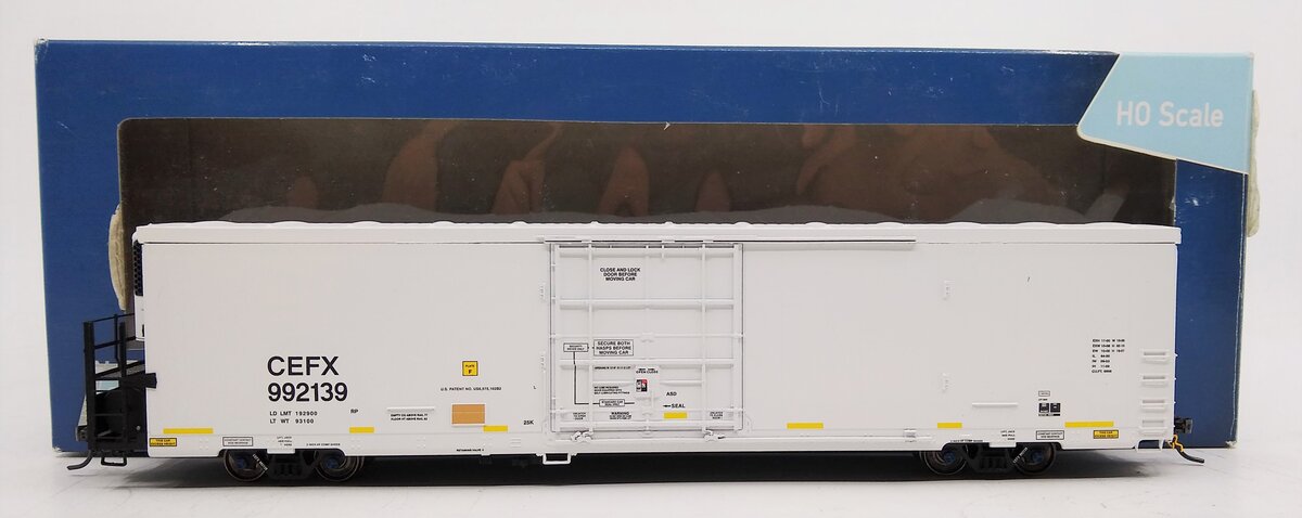 BLMA Models 52921 HO CEFX Trinity 64' Reefer #992139