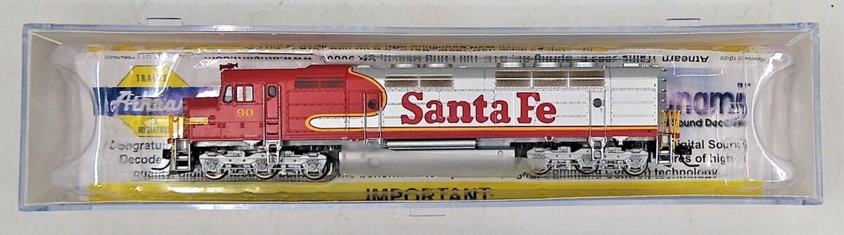 Athearn 22358 N Santa Fe Superfleet EMD FP45 Diesel #90 w DCC & Sound