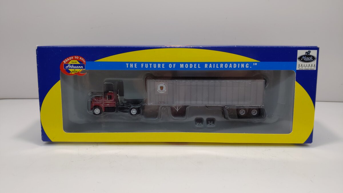 Athearn 70987 HO Pennsylvania Mack B w/40'' X Post Trailer