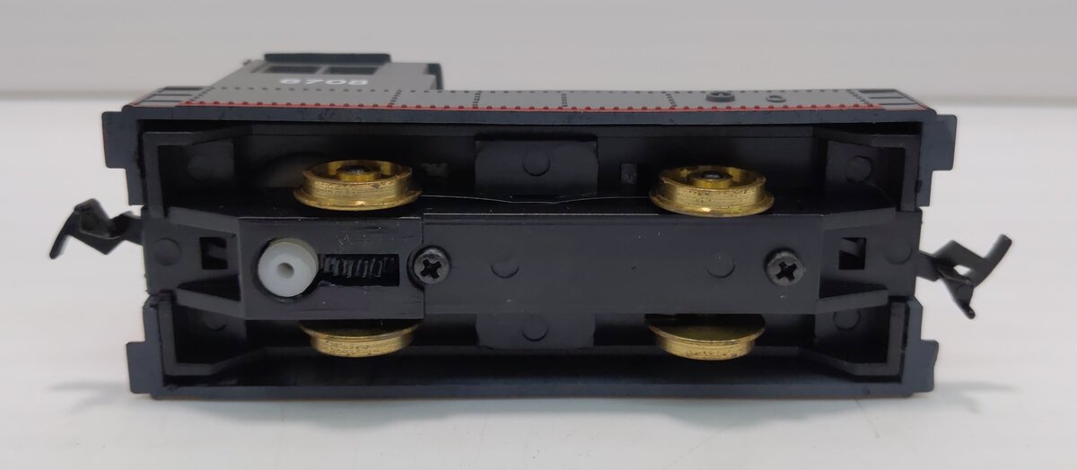 Model Power 6708 HO Scale SP Porter Hustler #6708