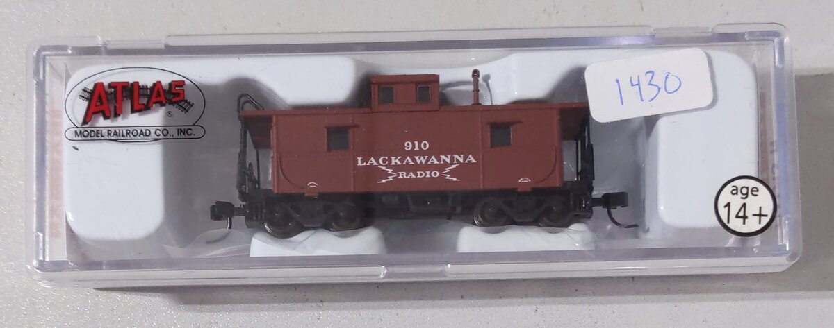 Atlas 39840 N Scale Lackawanna C&O Cupola Caboose #910