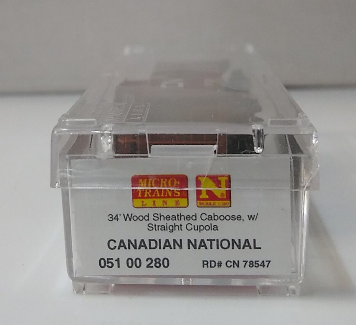 Micro-Trains 05100280 N Candian National 34' Wood Sheathed Caboose #78547