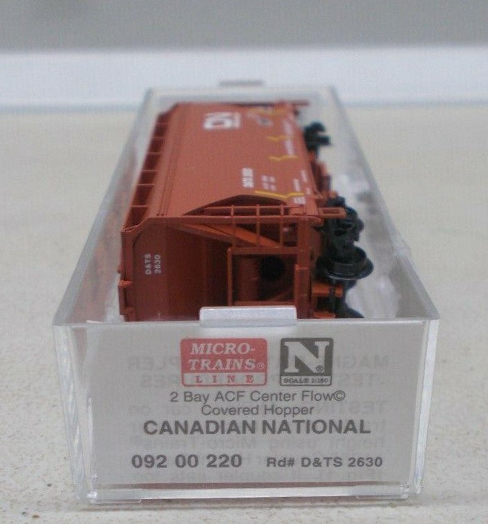 Micro-Trains 09200220 N Canadian N 2 Bay ACF Center Flow Covered Hopper #2630