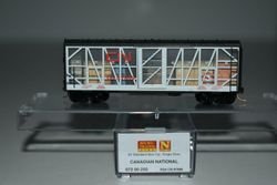 Micro-Trains 07300250 N Canadian National Impact 40' Single Door Boxcar #87989