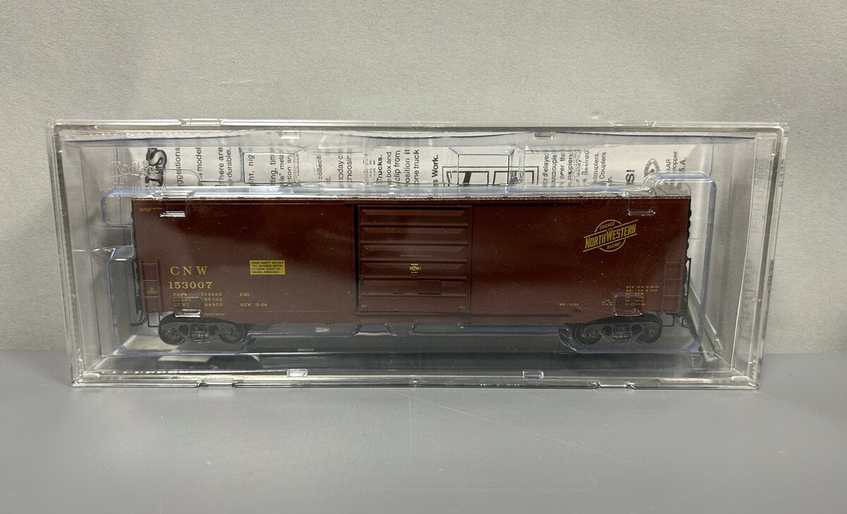Kadee 6332 HO Chicago & North Western 50' PS-1 Boxcar #153007