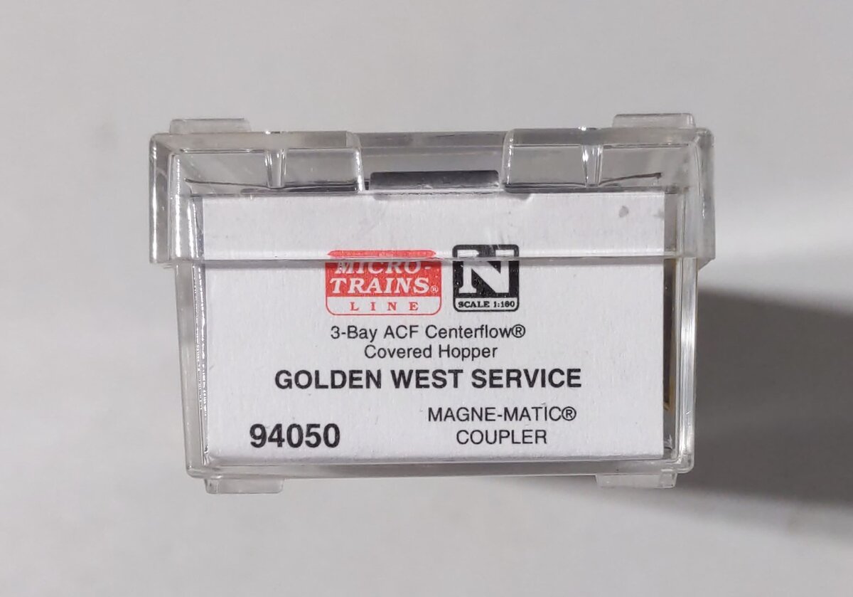 Micro-Trains 09400050 N Golden West Service 3-Bay ACF Covered Hopper #539008
