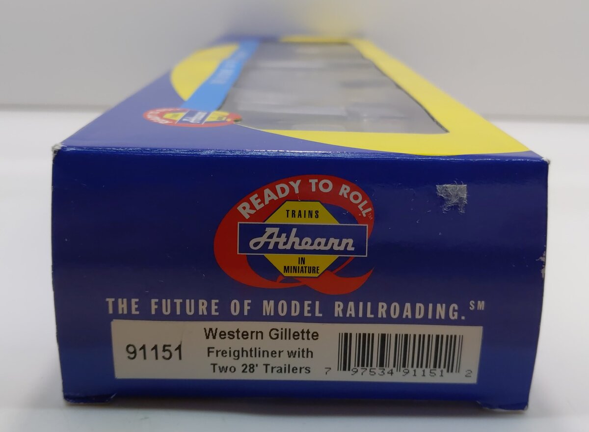 Athearn 91151 HO Scale Western Gillette Freightliner W/Two 28'' Trailers RTR