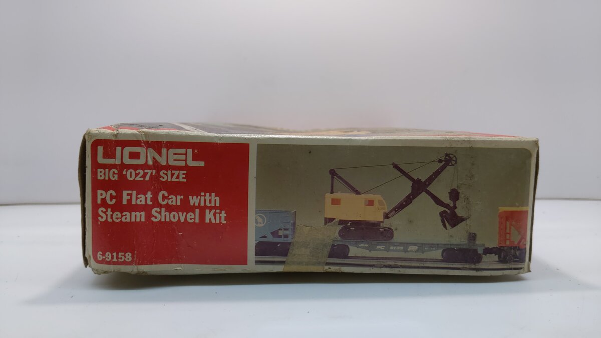 Lionel 6-9158 O Gauge Penn Central Flatcar w/ Steam Shovel Kit