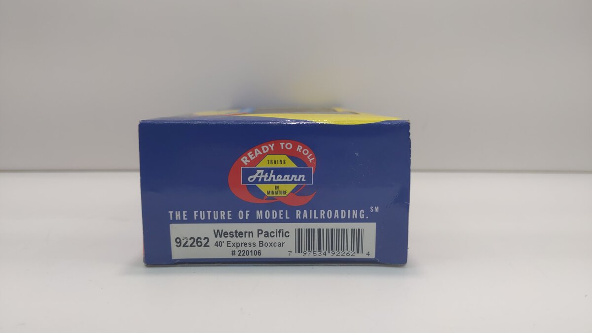 Athearn 92262 HO Western Pacific 40' Express Boxcar #220106