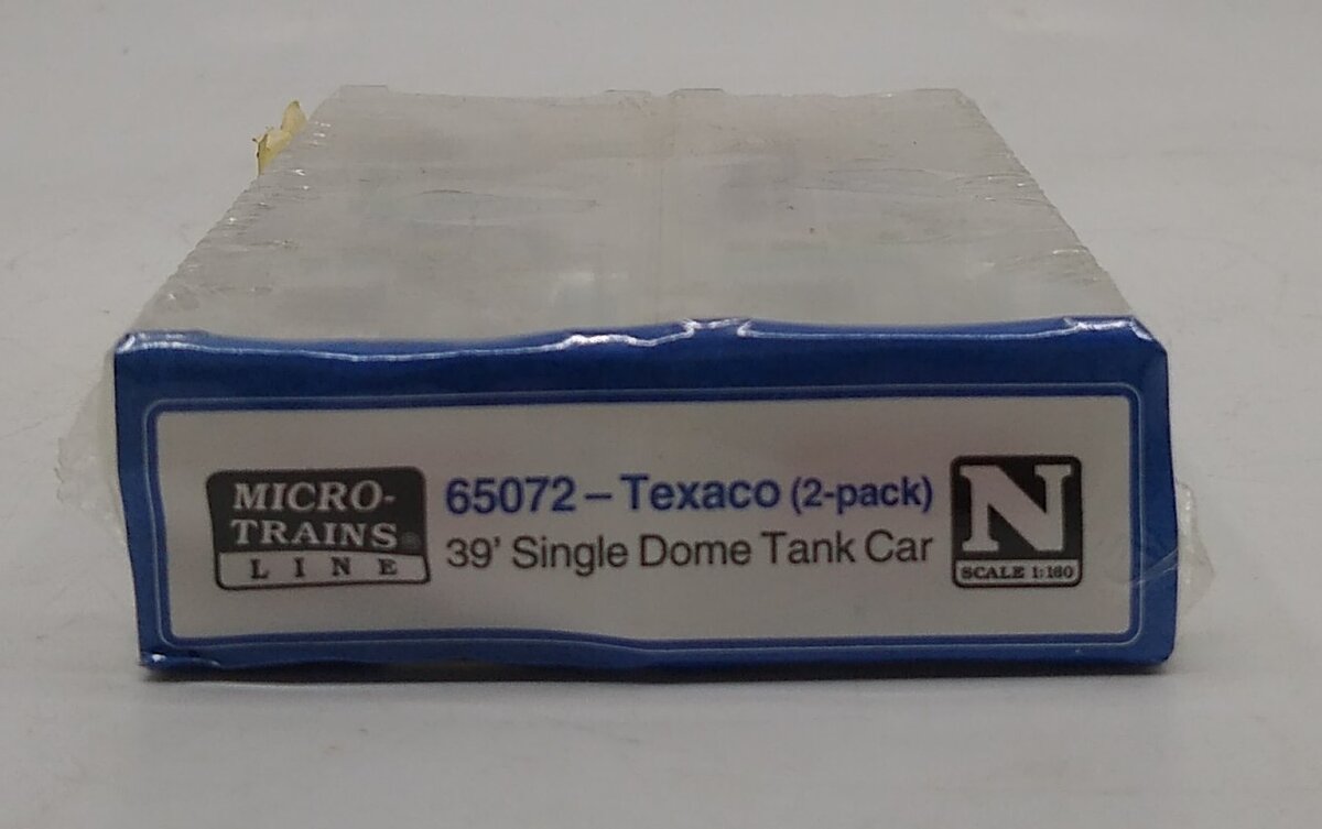 Micro-Trains 06500072 N Texaco 39' Single Dome Tank Cars (Set of 2)