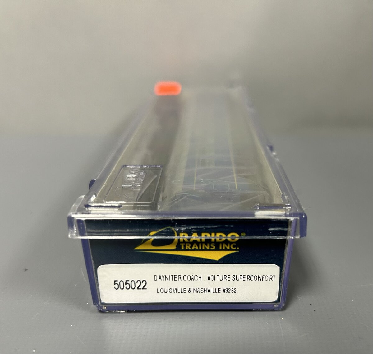 Rapido Trains 505022 N Louisville & Nashville Dayniter Leg-Rest Coachr #3262
