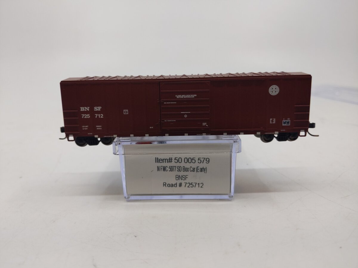 Atlas 50005579 N Scale BNSF Single Door Boxcar #725712
