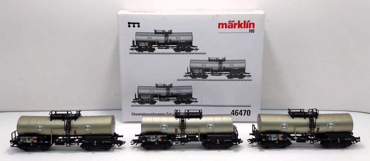 Marklin 46470 DB Eva Chemical Tank Car Set – Trainz