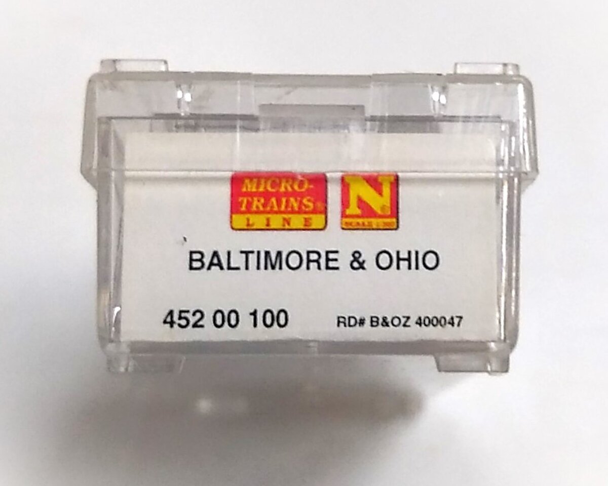 Micro-Trains 45200100 N Baltimore & Ohio 48' Van Trailer #400047