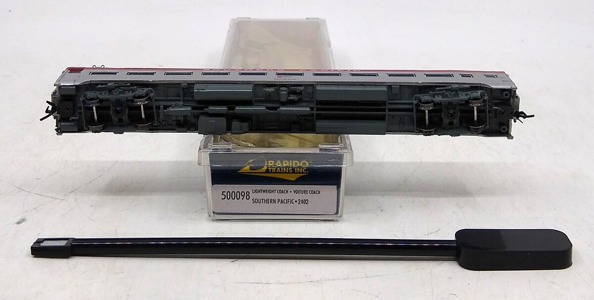 Rapido Trains 500098 N Southern Pacific Lightweight Coach #2402