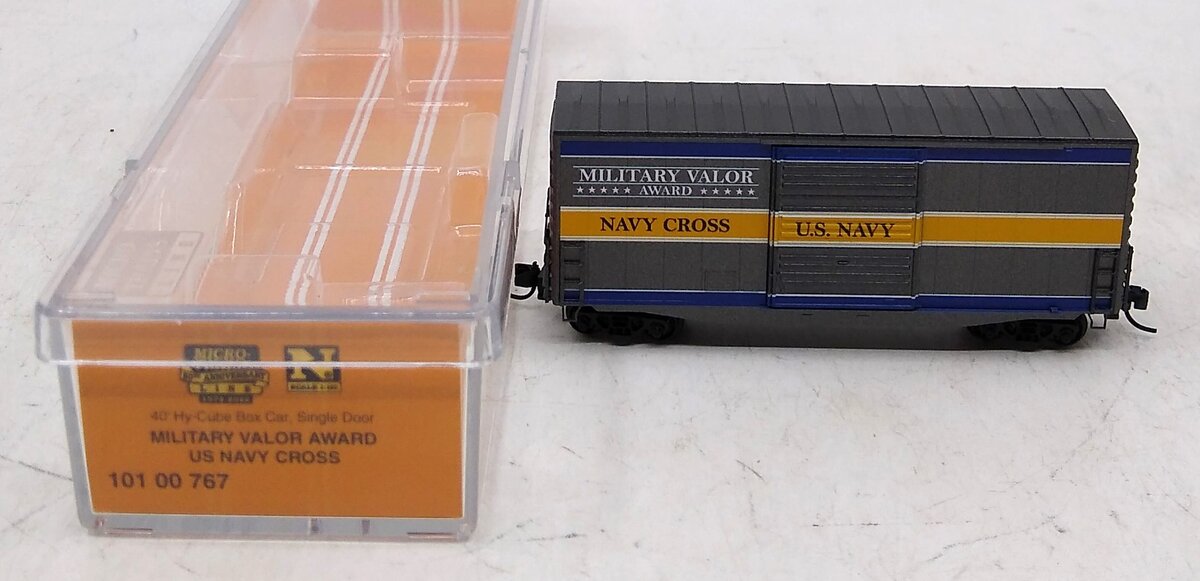 Micro-Trains 10100767 N U.S. Navy Navy Cross 40' Hy-Cube Box Car