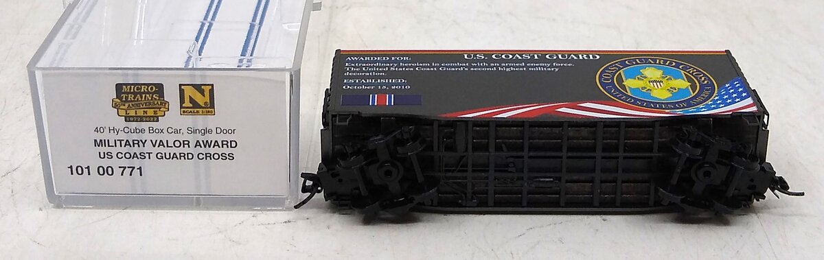 Micro-Trains 10100771 N U.S. Coast Guard Coast Guard Cross 40' Hy-Cube Box Car