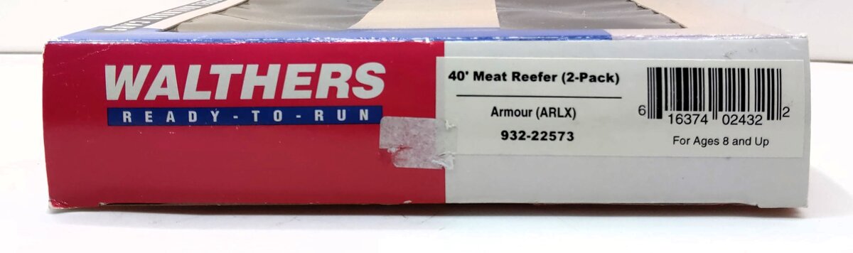 Walthers 932-22573 HO Armour 40' Meat Reefers (Set of 2)