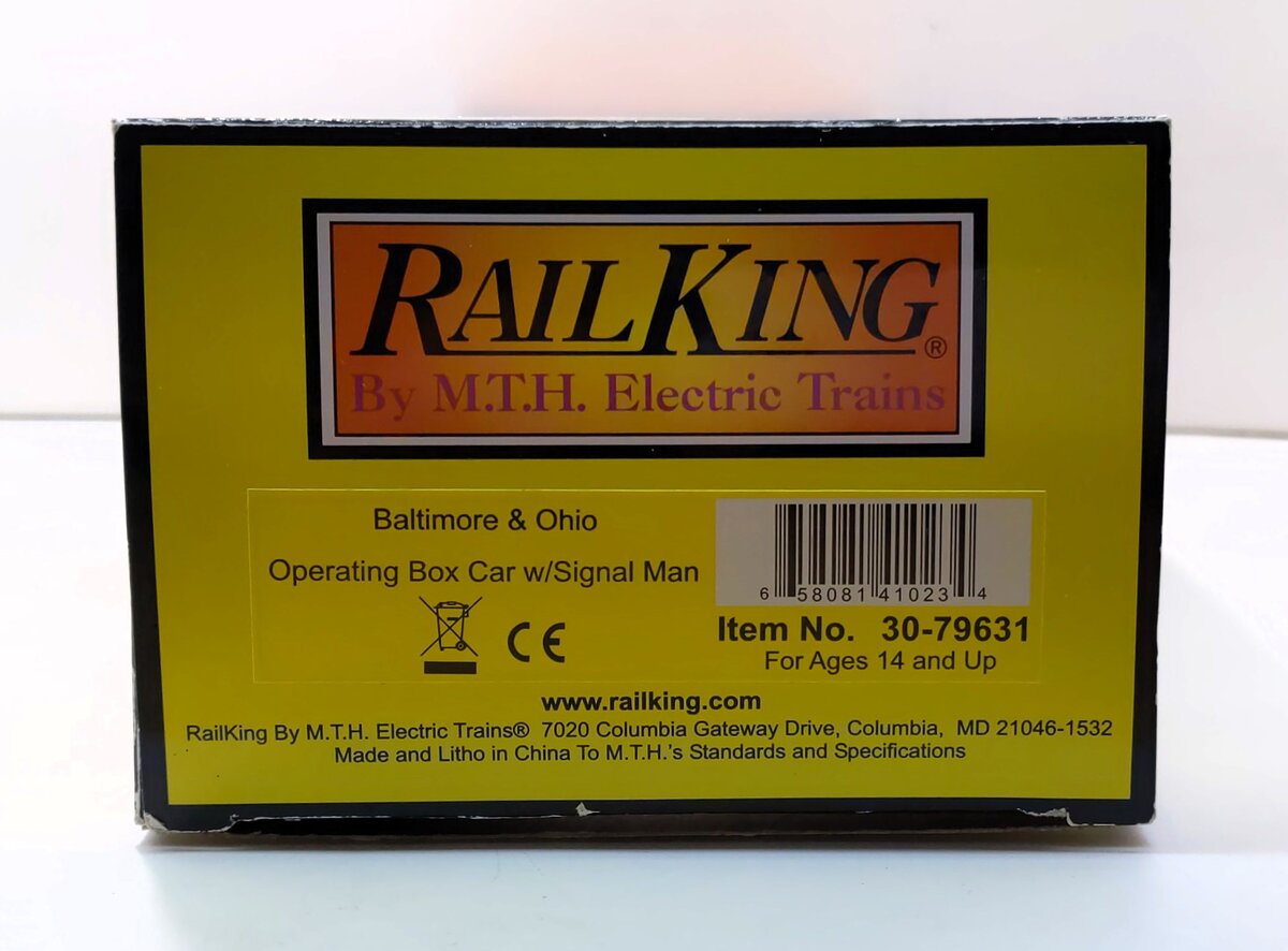 MTH 30-79631 O Baltimore and Ohio Operating Box Car with Signal Man #467020