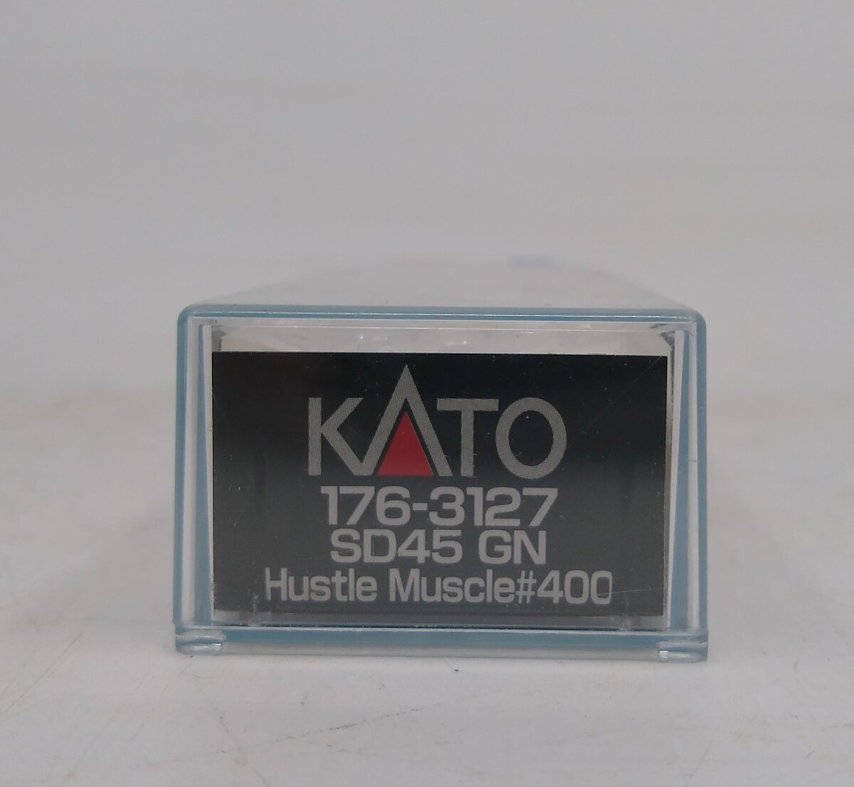Kato 176-3127 N Great Northern SD-45 'Hustle Muscle' Diesel Locomotive #400