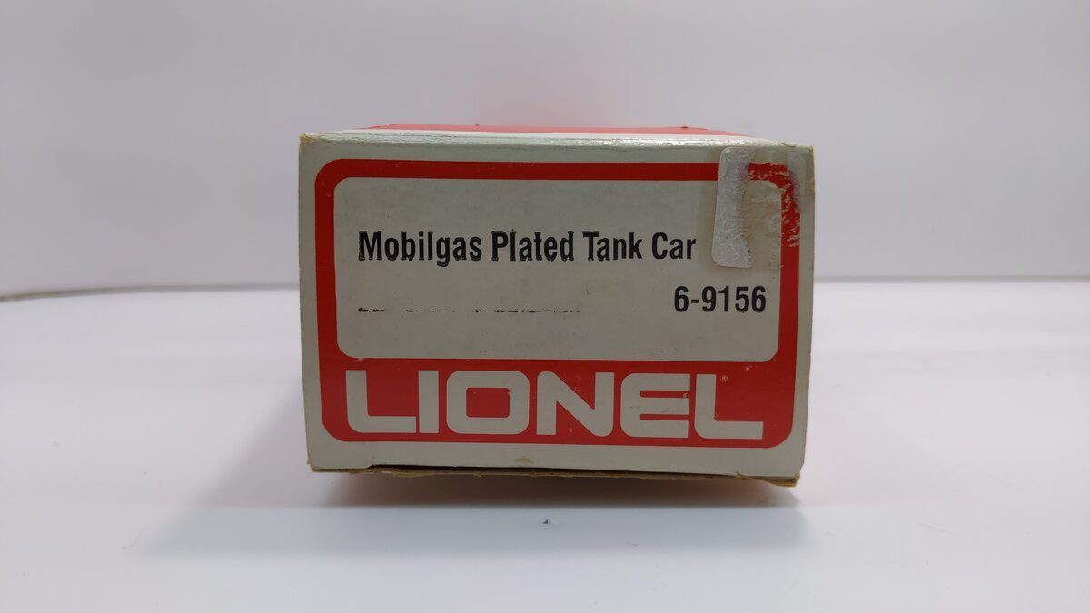 Lionel 6-9156 O Gauge Mobilgas Plated Single Dome Tank Car