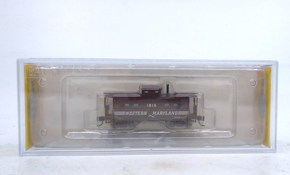 Bachmann 16853 N Western Maryland Northeast-Style Steel Cupola Caboose #1
