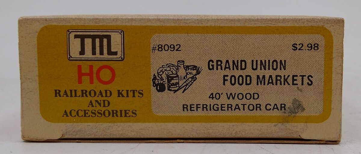 Train Miniature 8092 HO Grand Union Food Markets Refrigerator Car Kit #90104