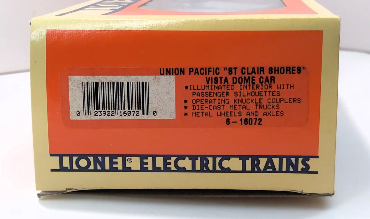 Lionel 6-16072 O Gauge Union Pacific "St. Clair Shores" Vista Dome Car #6072