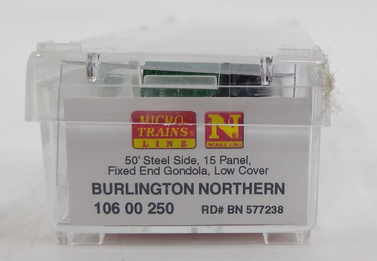Micro-Trains 10600250 N BN 50' 15 Panel Steel Side Gondola w/Cover #577238