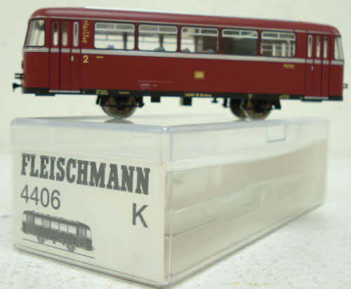 Fleischmann 4406 HO Deutsche Bundesbahn Rail Bus Lighted