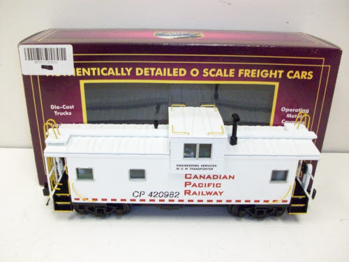 MTH 20-91272 CP Extended Vision Caboose