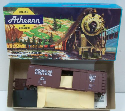 Athearn 0500 HO Douglas Central RR Boxcar Kit