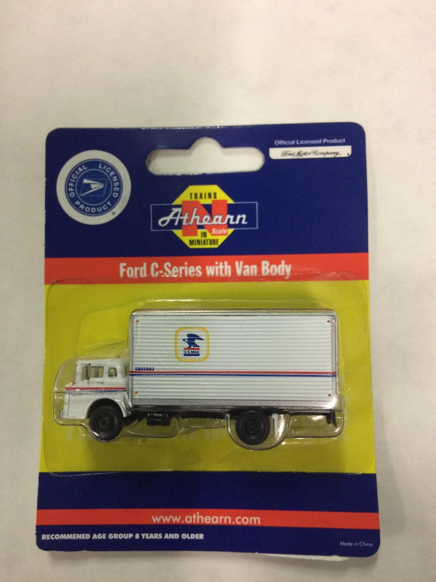 Athearn 10250 N Ford C-Series With Van Body USPS Delivery