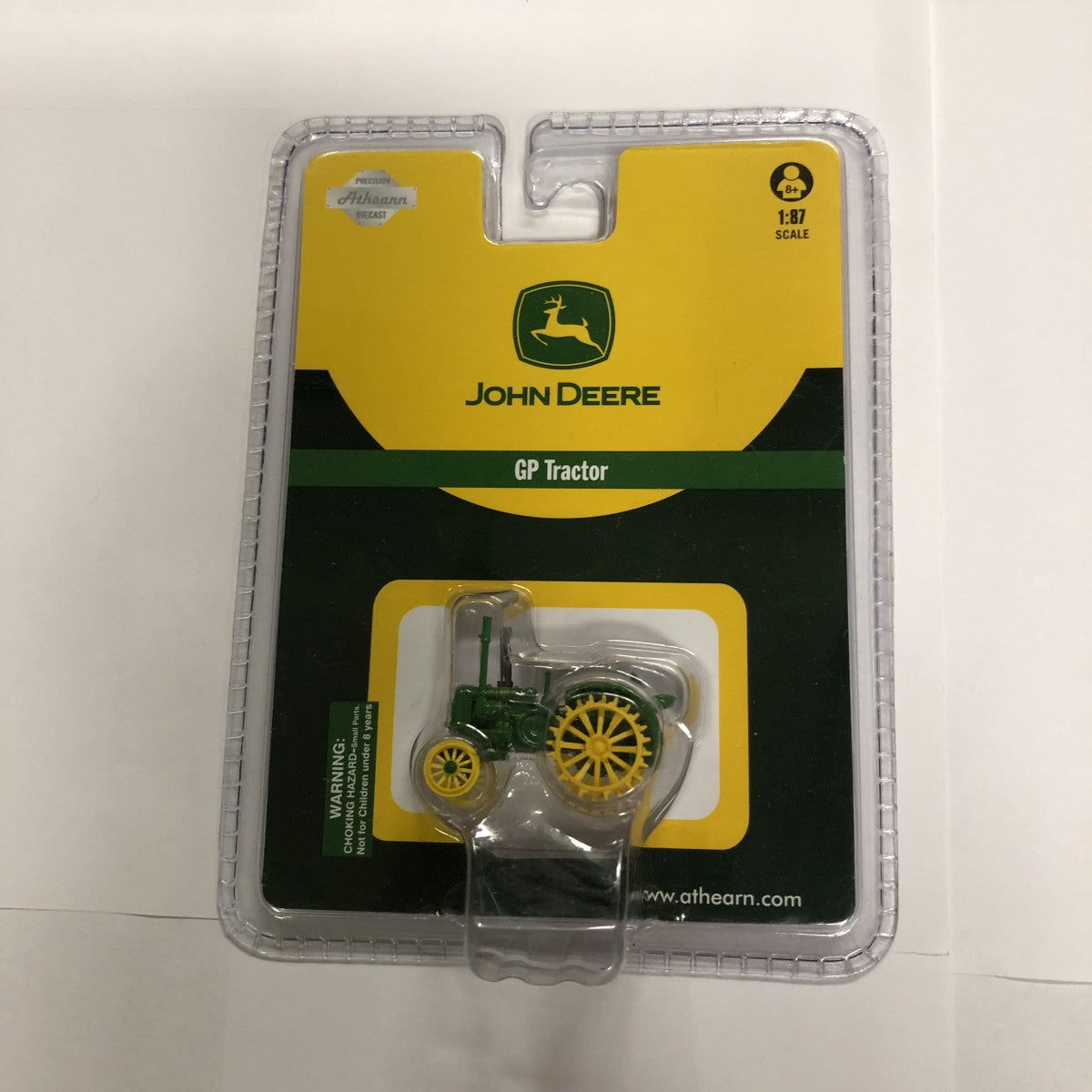 Athearn 7704 1:87 Scale Green/Yellow John Deere GP Tractor