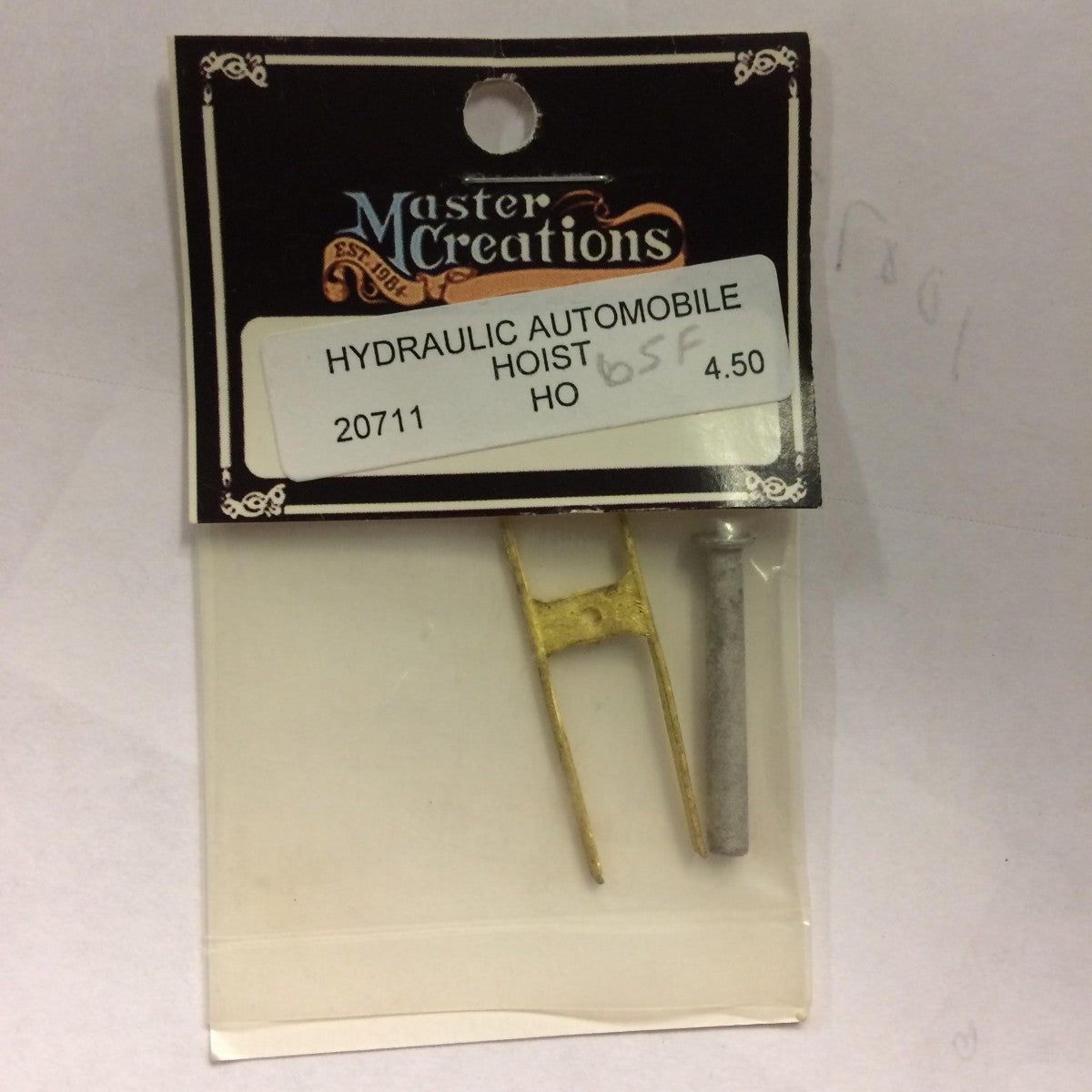 B.T.S. 20711 HO Hydraulic Auto Hoist