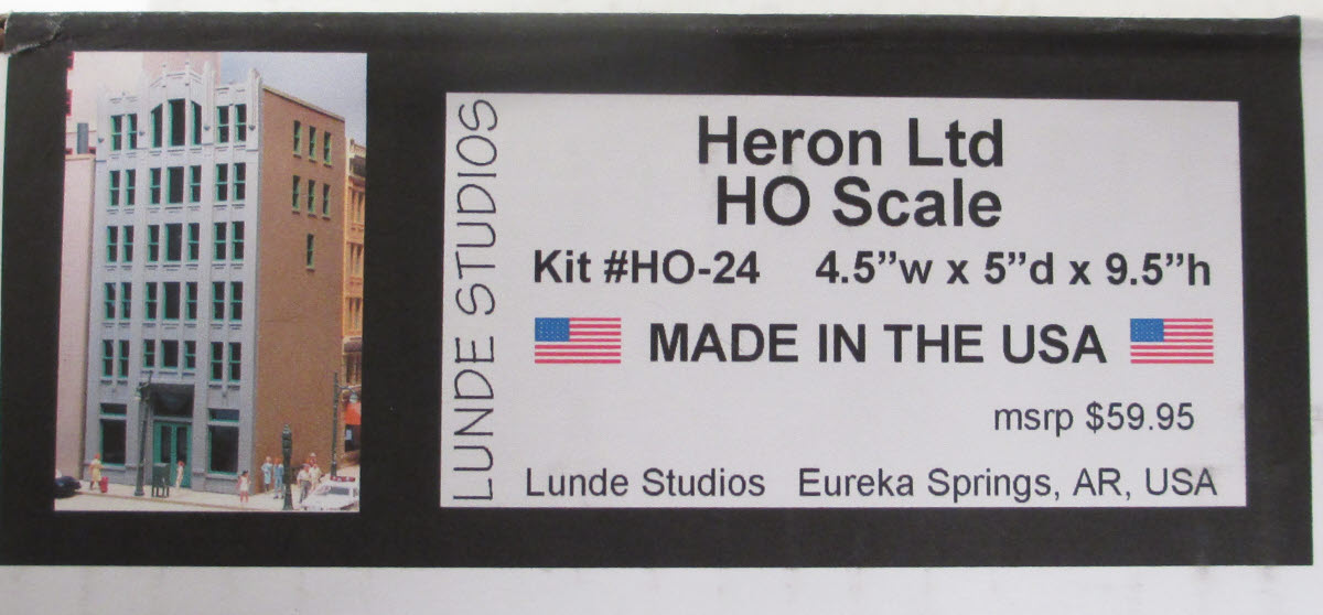 Lunde Studios 24 HO Heron Limited Building Kit