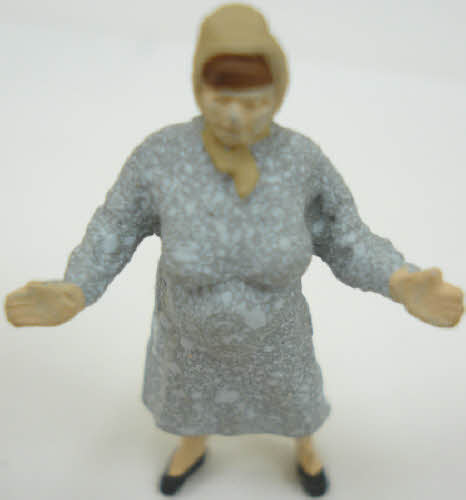 Arttista 1436 O Produce Customer Pewter Figure