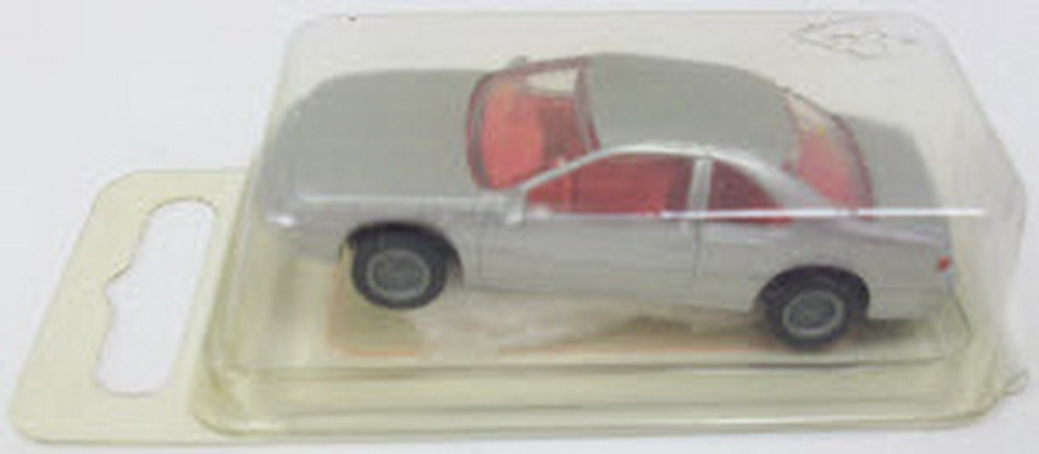 Con-Cor 004-004021 HO Scale 89 Ford Tbird - Silver