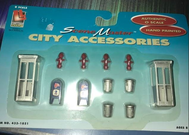 Life Like 433-1851 O Scale City Accessories (Pack of 12)