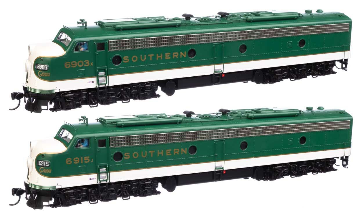 Walthers 920-49921 HO Southern EMD E8 A-A Diesel Loco Standard DC - Main Image