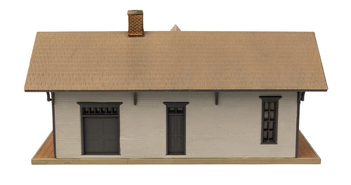 Walthers 933-3894 N 4 x 2-1/8 x 2" Golden Valley Depot Building Kit